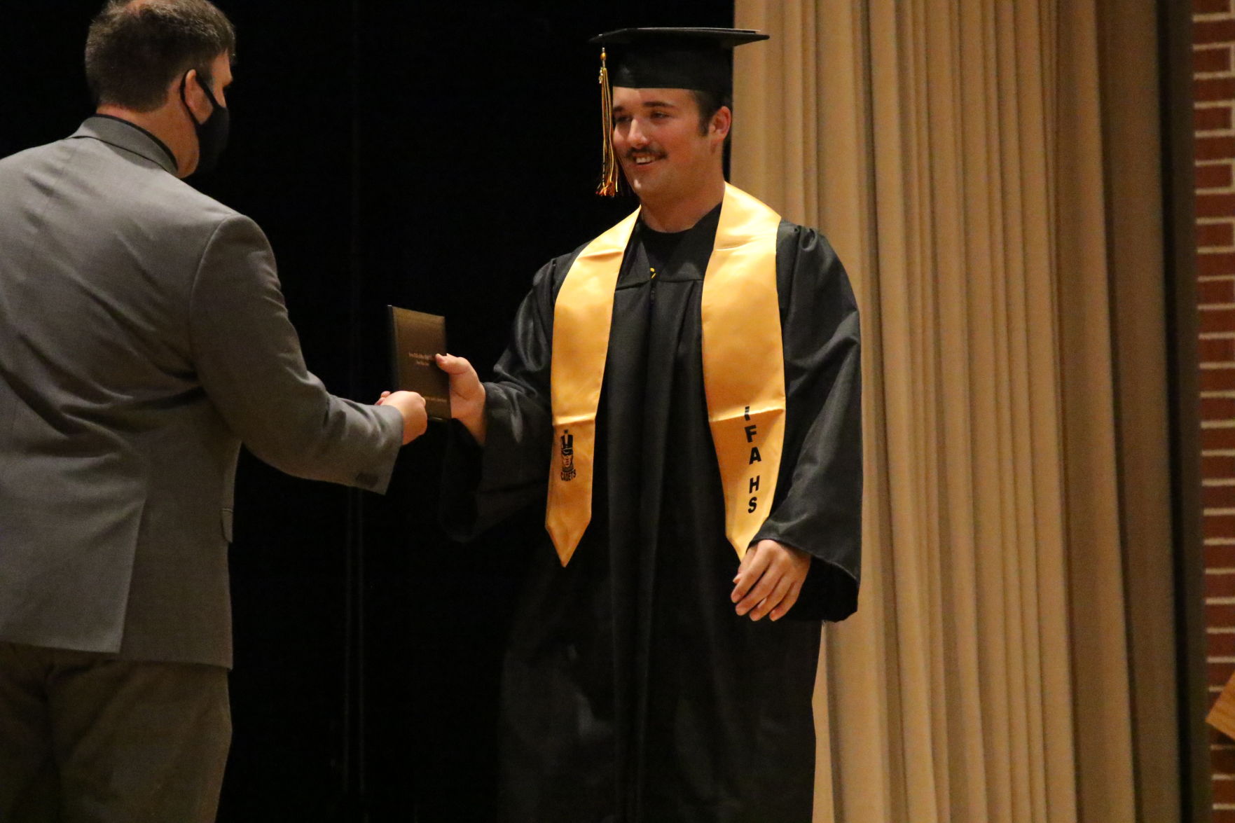 IFA_Grad1809.JPG